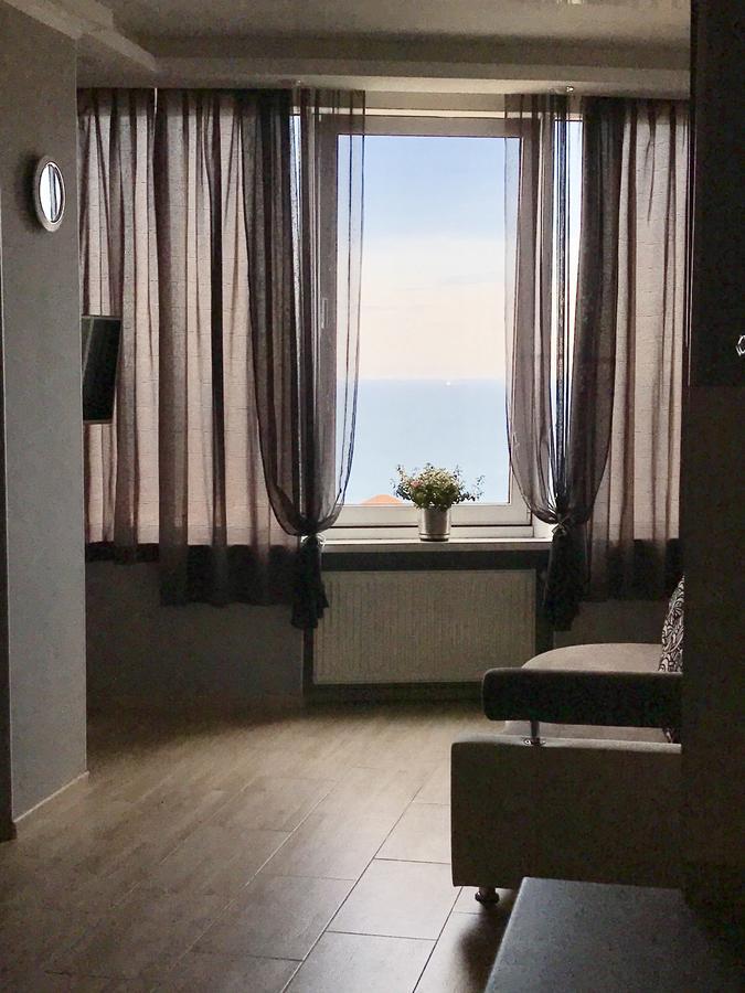 Apartment Henuezka 5 โอเดสซา ภายนอก รูปภาพ